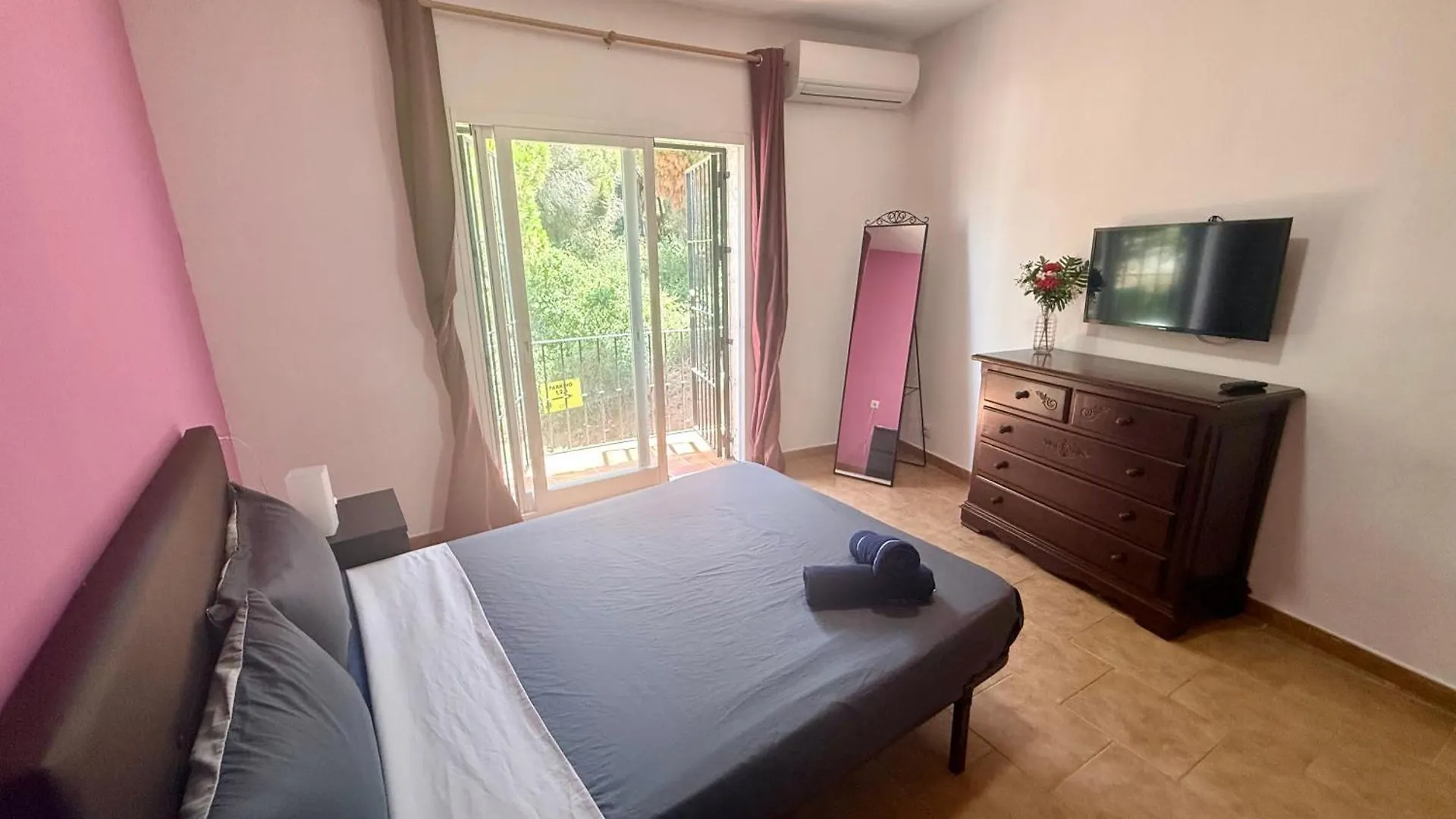 度假居 Casa De 5 Dormitorios Cerca De La Playa En Marbella Elviria