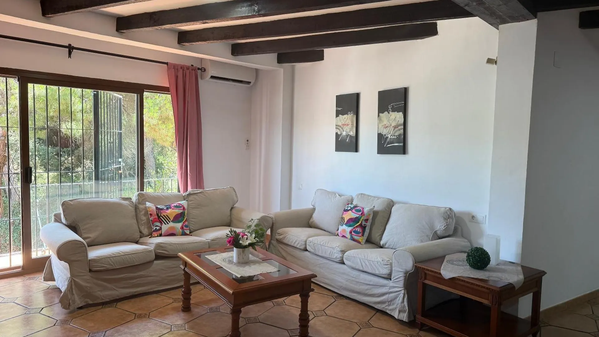 بيت للعطل Casa De 5 Dormitorios Cerca De La Playa En Marbella Elviria